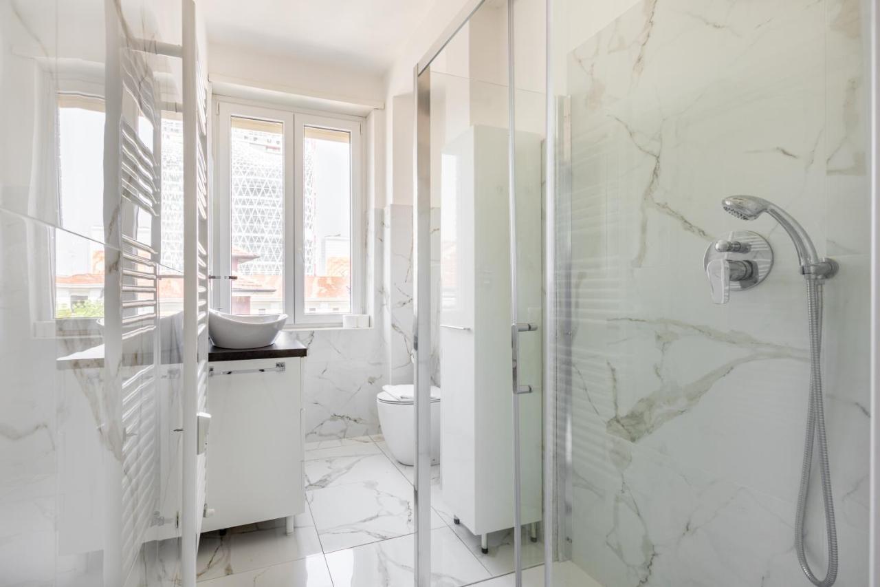 מילאנו Garibaldi & Gae Aulenti Modern Apt With Private Parking! מראה חיצוני תמונה
